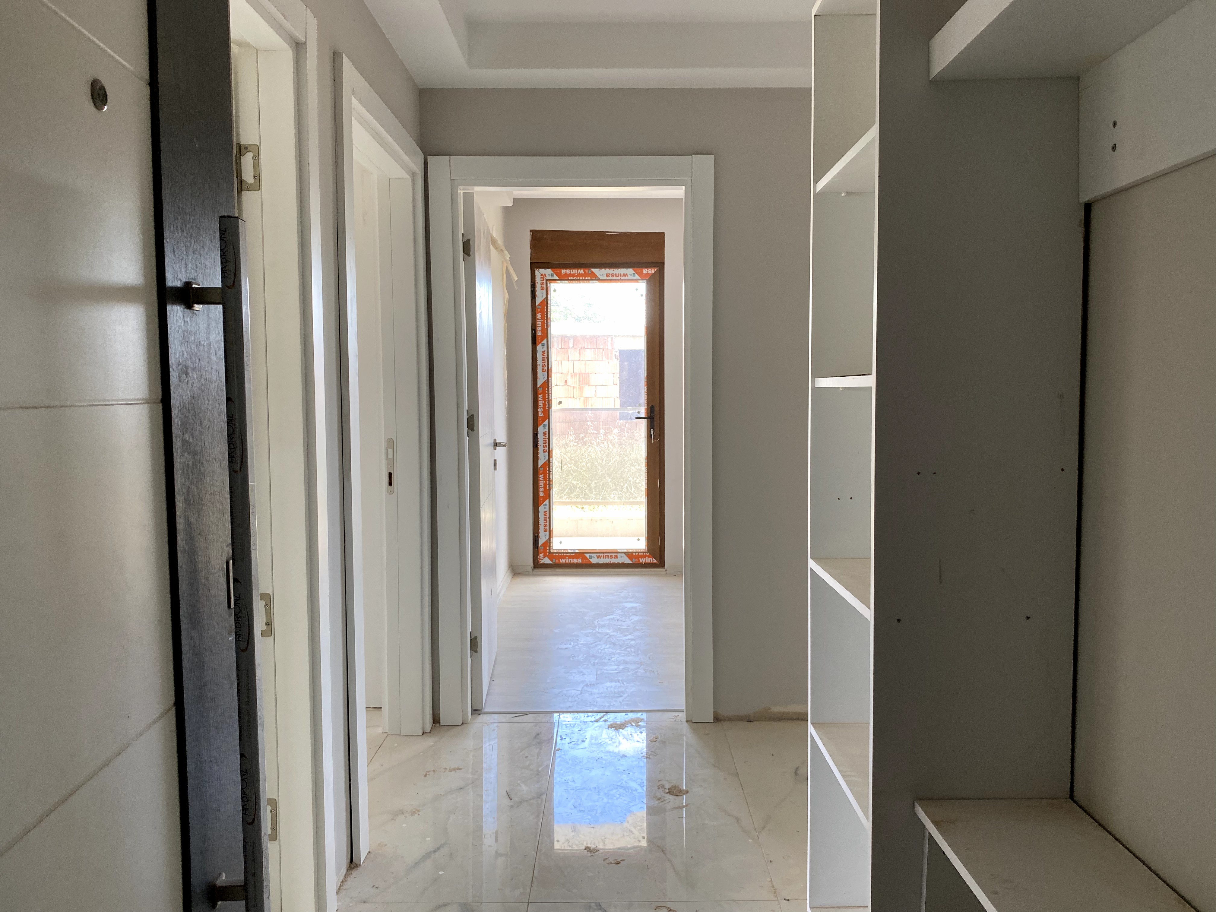 DÖŞEMEALTI ALTINKALE’DE HAVUZ CEPHELİ SATILIK  2+1 DAİRE