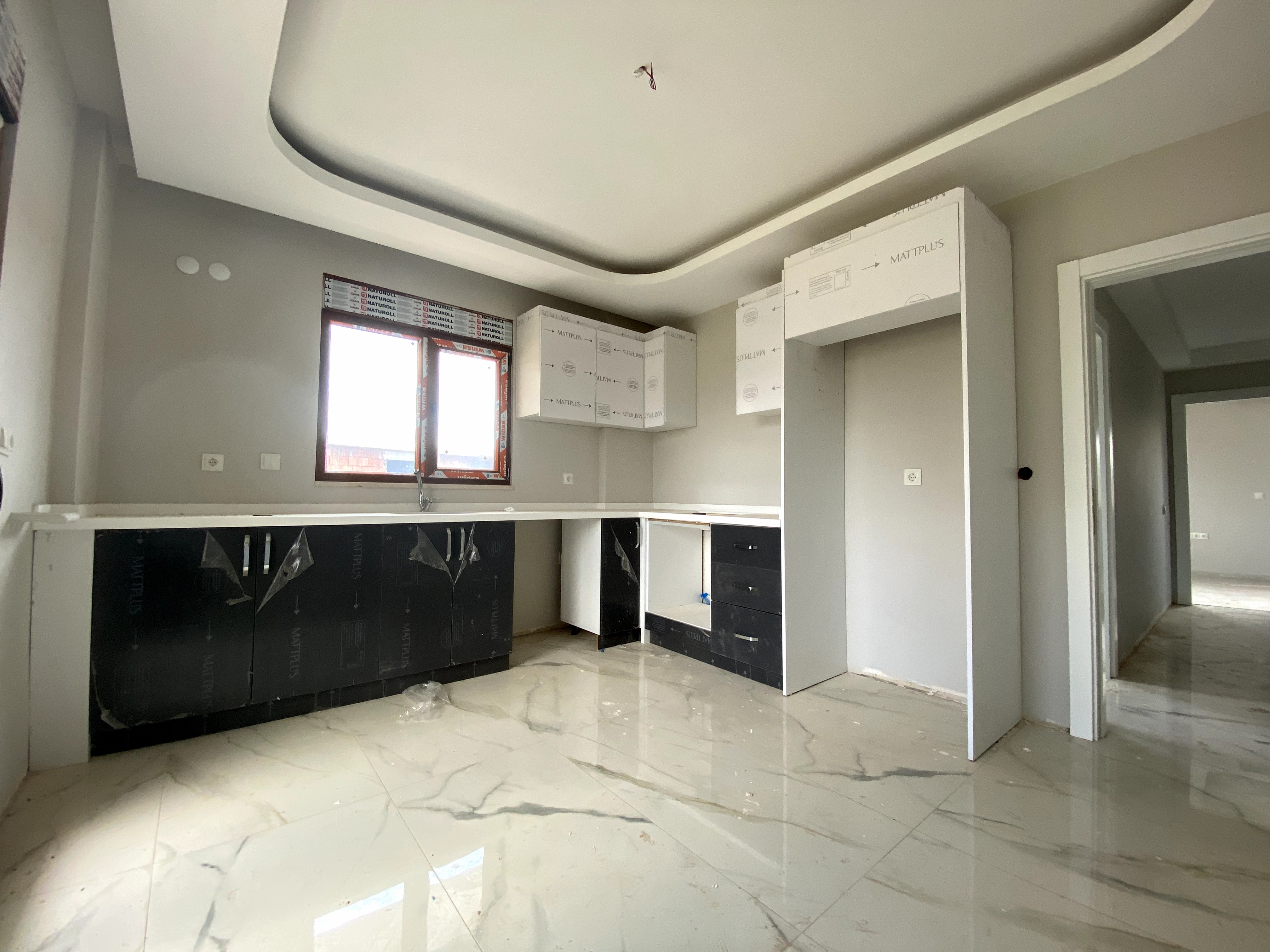 DÖŞEMEALTI ALTINKALE’DE HAVUZ CEPHELİ SATILIK  2+1 DAİRE